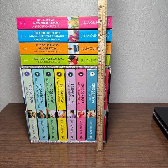 Julia Quinns 12 Books Bridgerton Books Series Box Set and Prequel Set Paperback - Picture 8 of 8